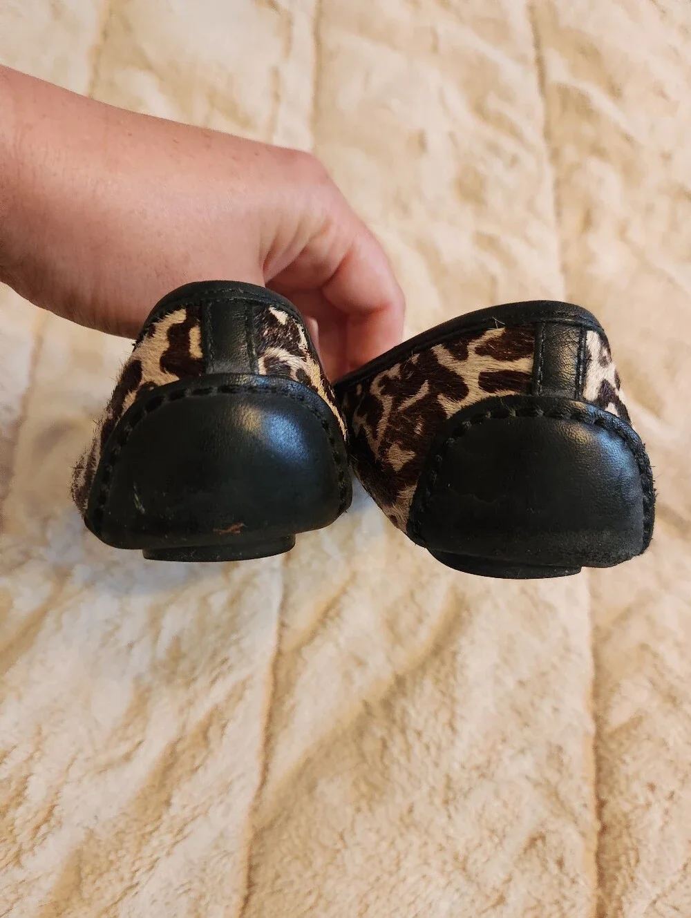 MICHAEL KORS Leopard Ballet Flats Shoes Calf Hair GUC Size 5.5M Animal Print